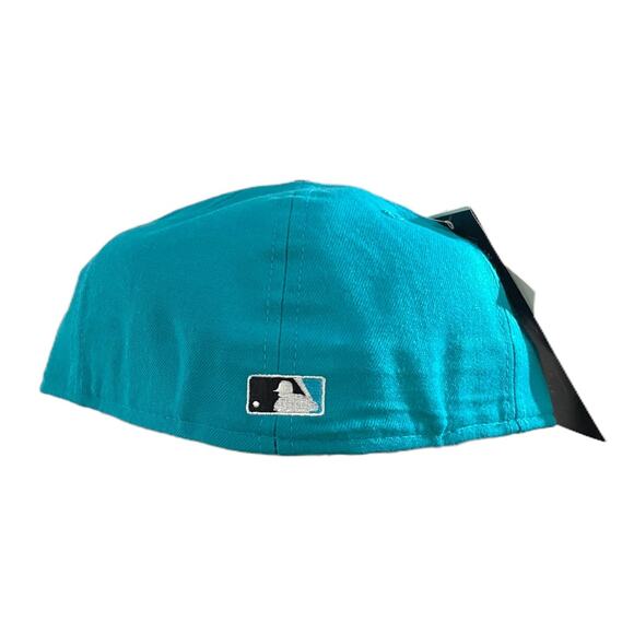 New Era Vintage Florida Marlins Fitted Hat 7 1/2 - Picture 2 of 4